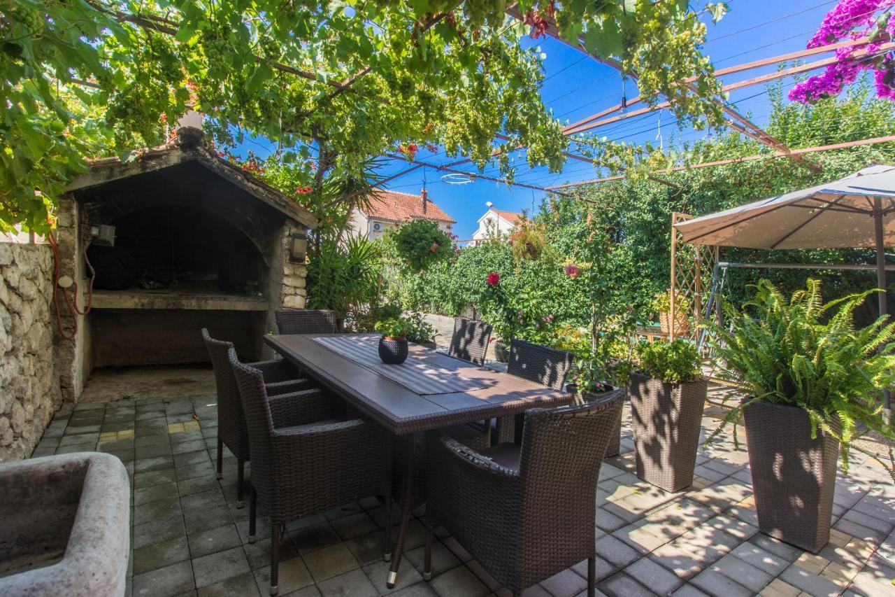 Dalmati House Hotel Brodarica  Exterior foto